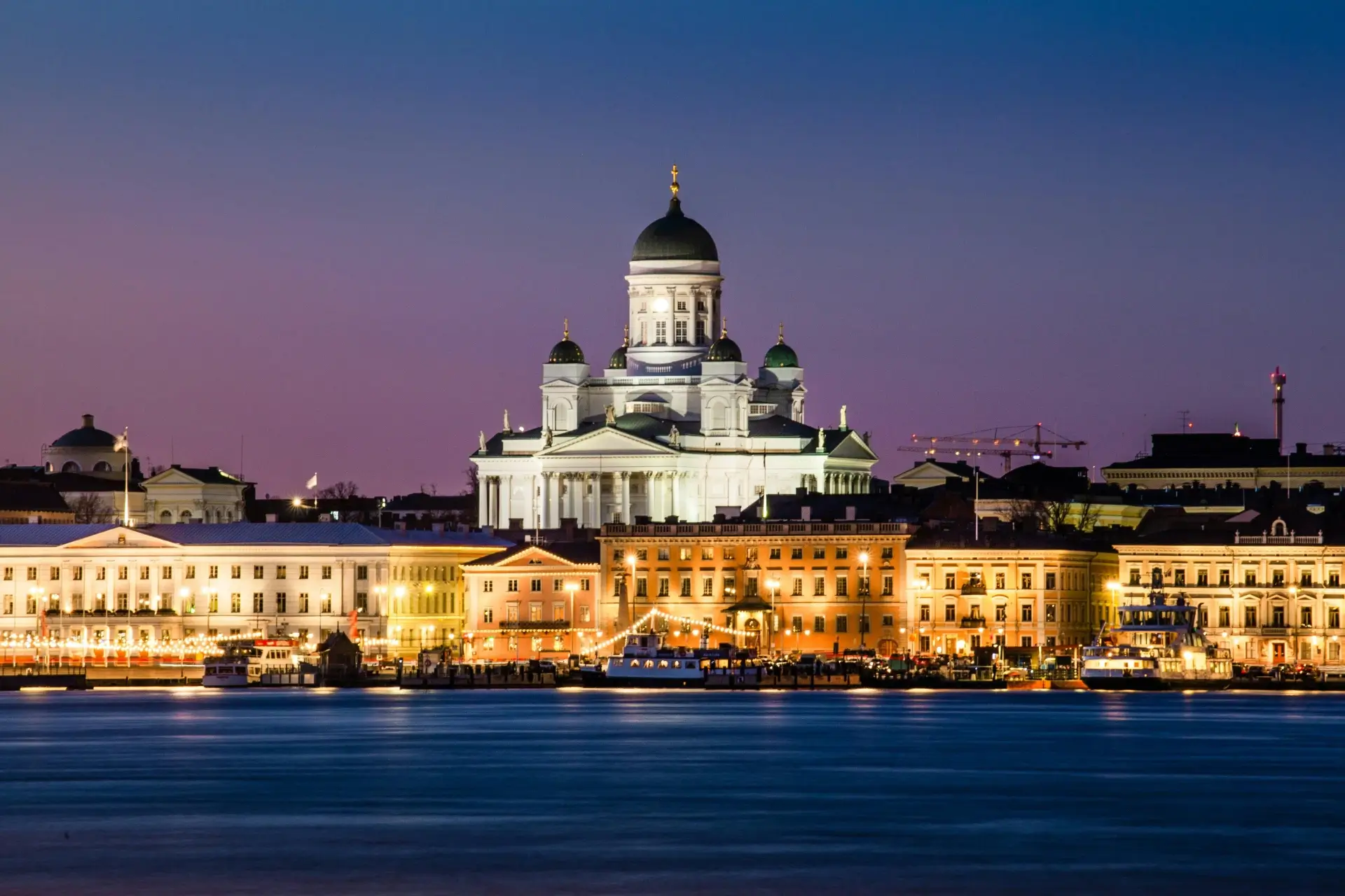 Business class flights to Helsinki photo